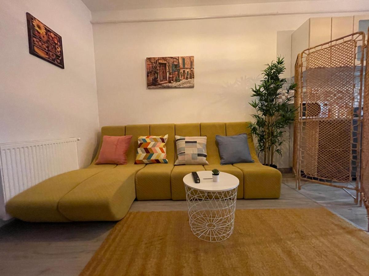 Apartment Near Palas Mall Iasi Exterior foto